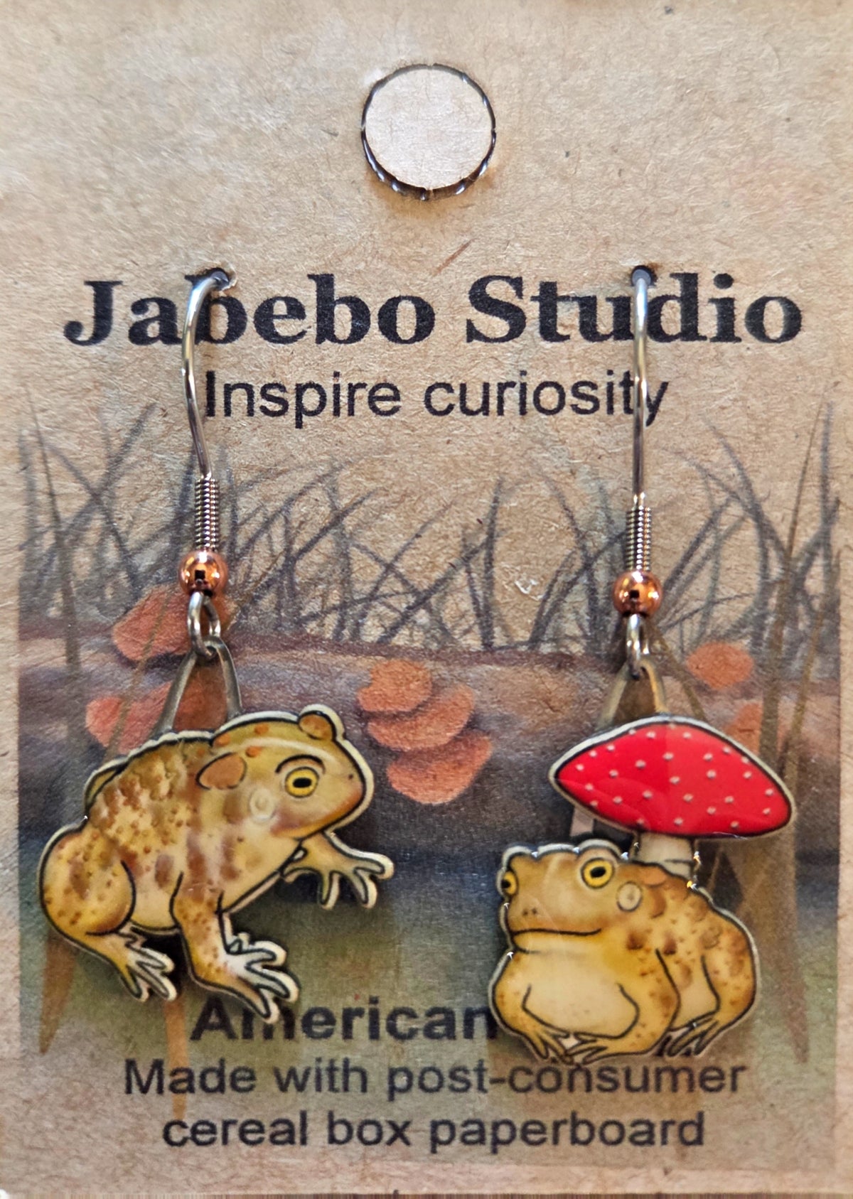 Jabebo Studio American Toad with Mushroom Earrings
